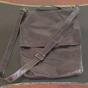 Black Leather Messenger/Crossbody Bag by MAURIZIO TAIUTI (ITALY)